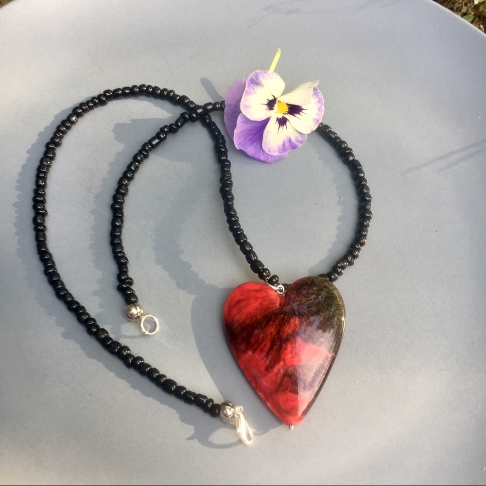 Heart stone necklace